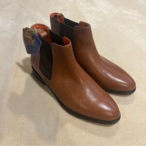 NWT Anthony Veer Women’s Brown Leather Chelsea Boots Size 6 Calfskin